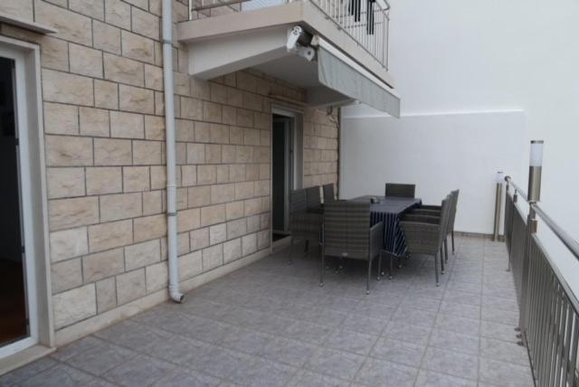 Apartment Samanta Supetar Εξωτερικό φωτογραφία